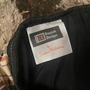 Danish design. Dog coat. Size 50cm. 20”. - Image 4