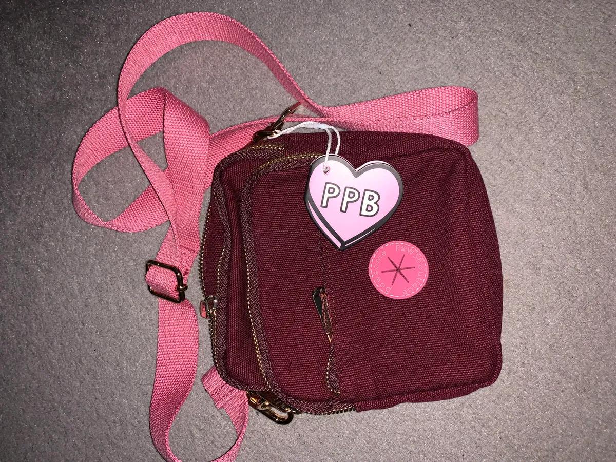 Pawsome paws boutique bag