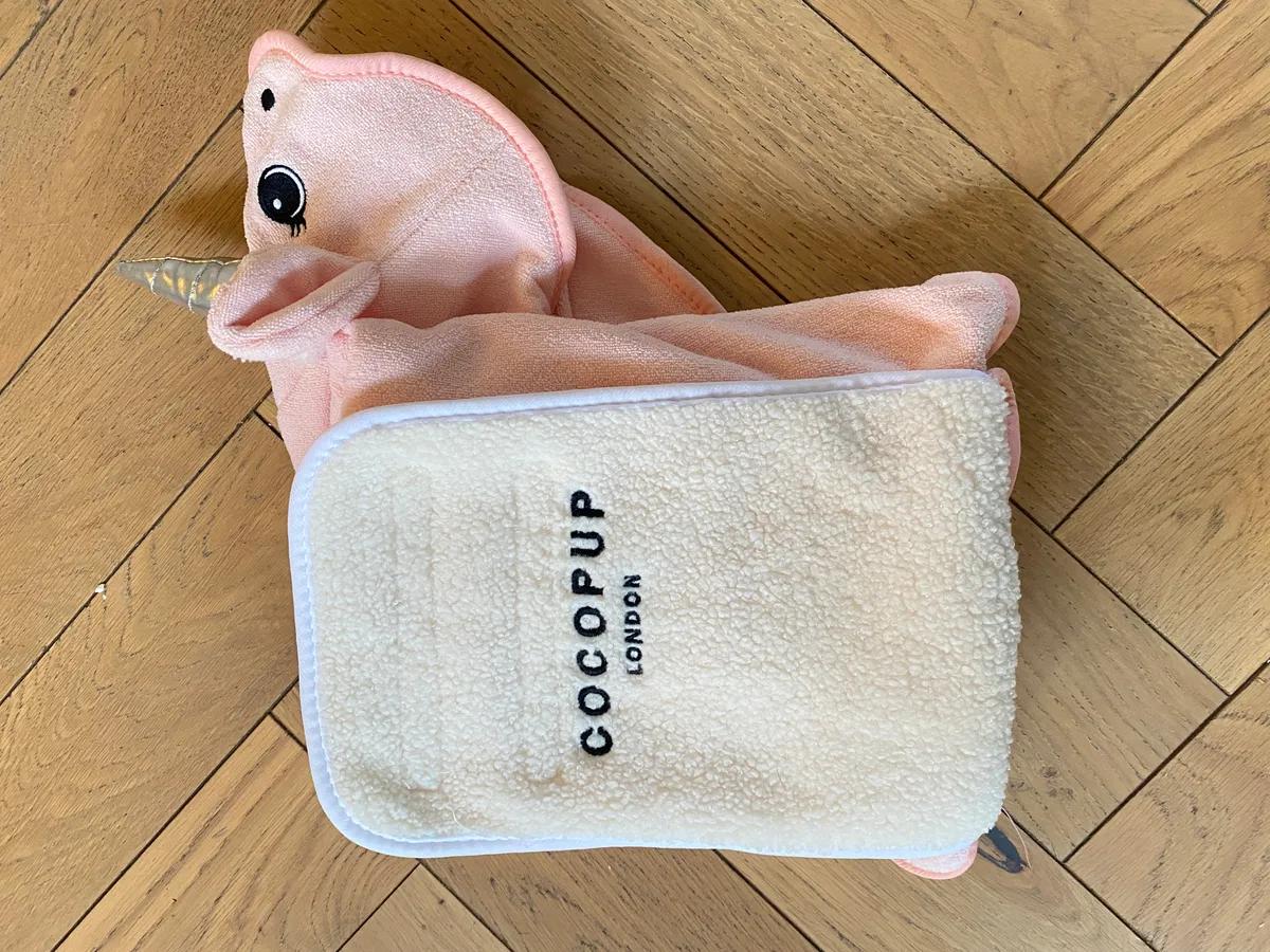 Cocopup pupicorn dry robe in medium