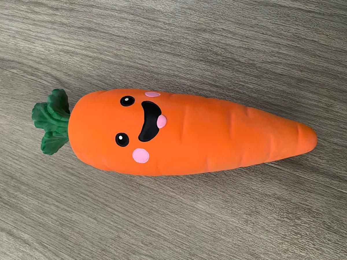 Squeaky rubber carrot