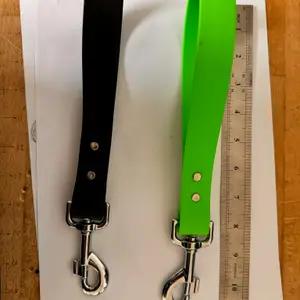 Leads and collars thumbnail 1