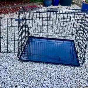 Large foldable dog crate - excellent condition thumbnail 2