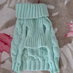 Sweet little jumper with pockets thumbnail 2