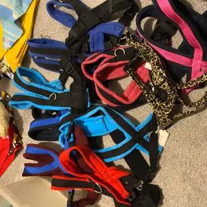 Job lot of 400+ Handmade fabric dog collars, leads, harnesses and bandanas thumbnail 8