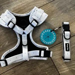 Medium dog harness and collar with poop bag disc thumbnail 2