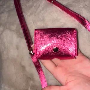 pretty pet lead with mini bag - Image 2