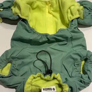Kong rain coat