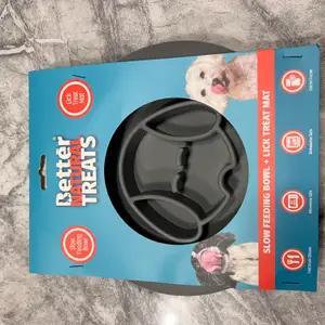 Slow feeder & lick mat