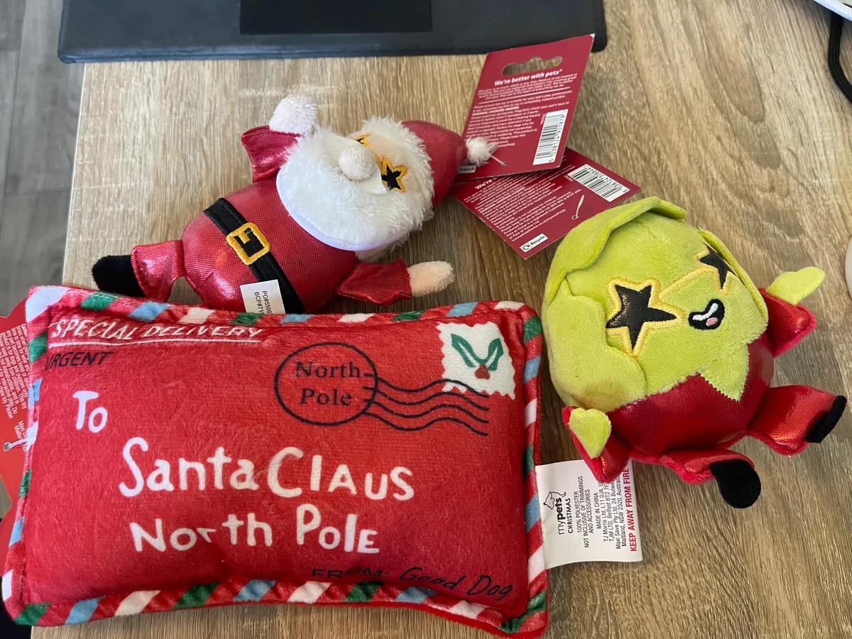 3 bnwt Christmas dog toys